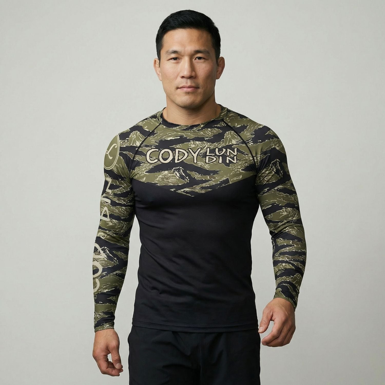Camo BJJ rash guard men | Long sleeve compression top - BJJ OUTLET