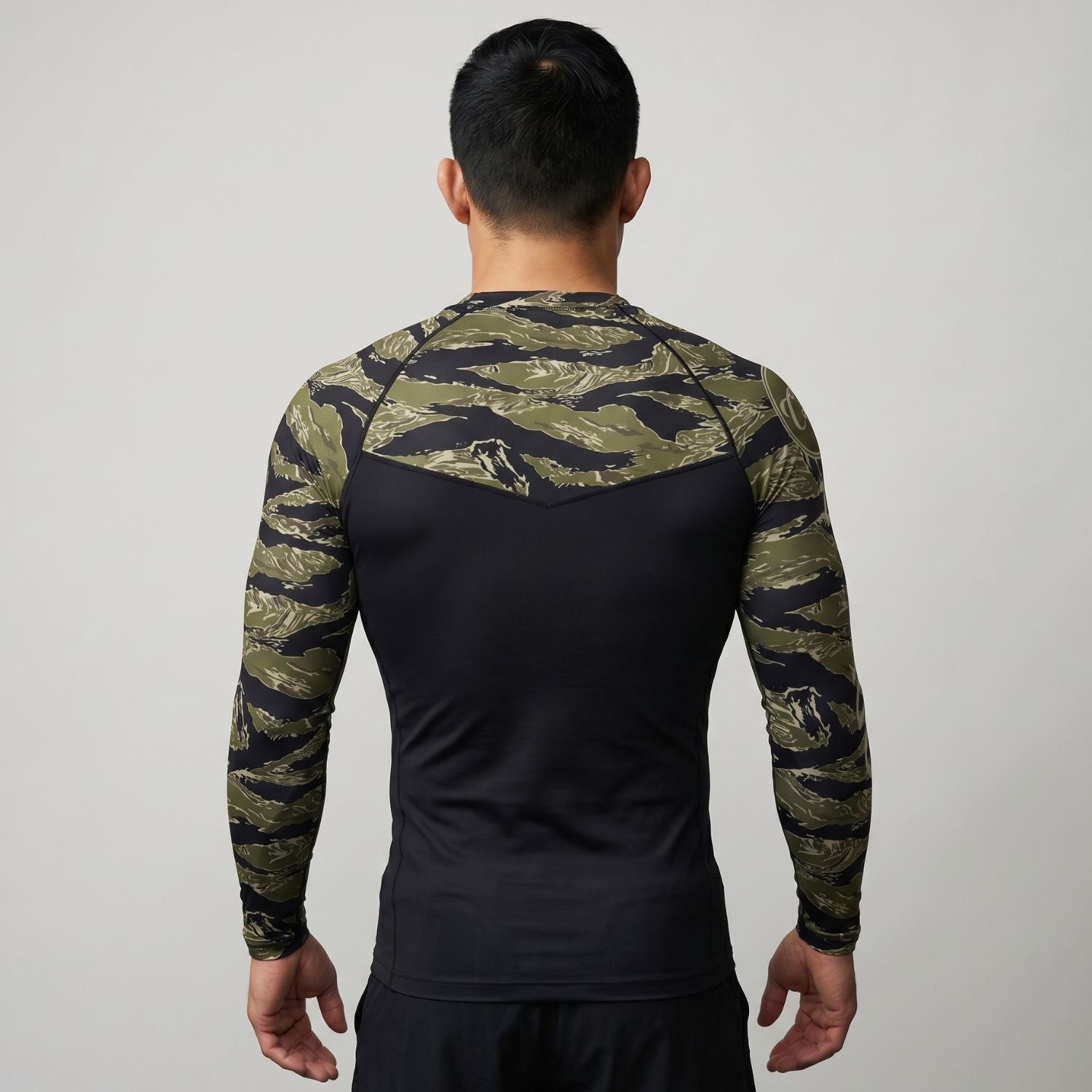 Camo BJJ rash guard men | Long sleeve compression top - BJJ OUTLET