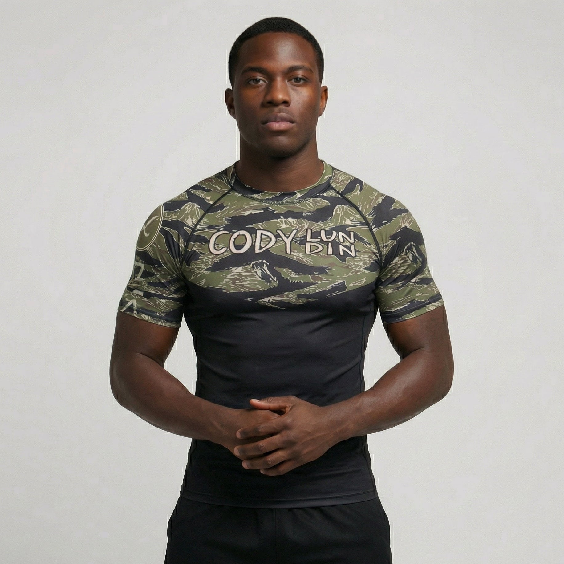Camo BJJ rash guard | Compression top for grappling - BJJ OUTLET